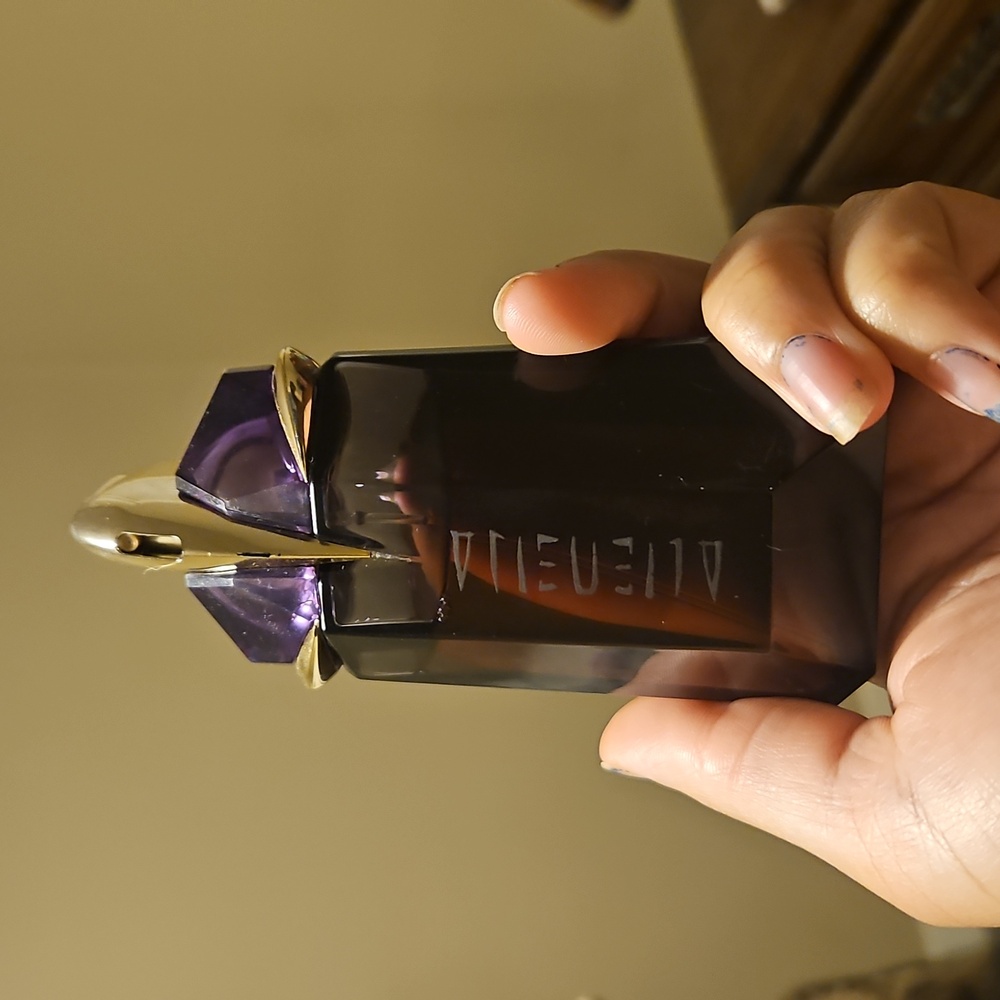 Mugler Purple and Gold Perfume Bottle ALIEN 2oz